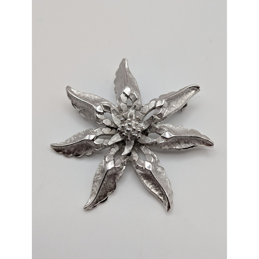 Pastelli Silver Tone Poinsettia Flower Brooch Pin Textured Openwork 2 Inch‎